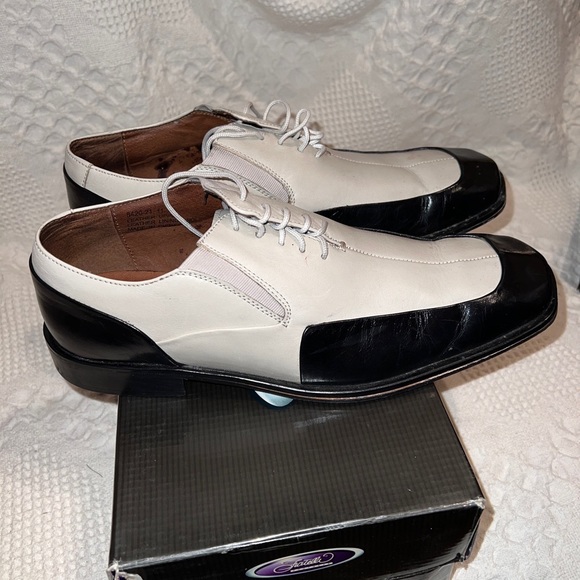Men’s dress shoes size 11 - Picture 1 of 3